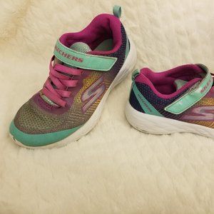 Girls Skechers Size 1
